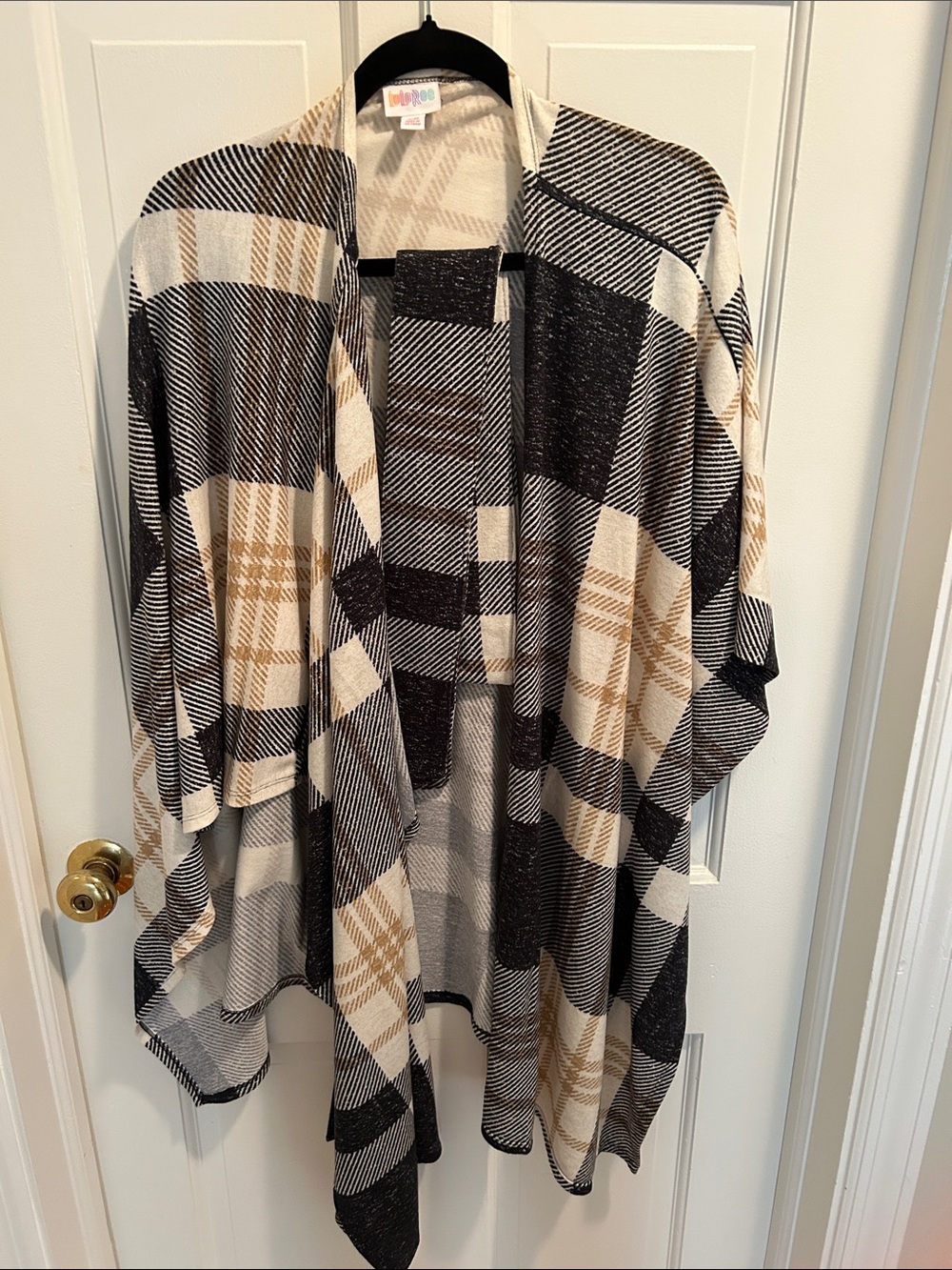 LuLaRoe Plaid Draped Shawl in Black, Cream & Brown with Belt